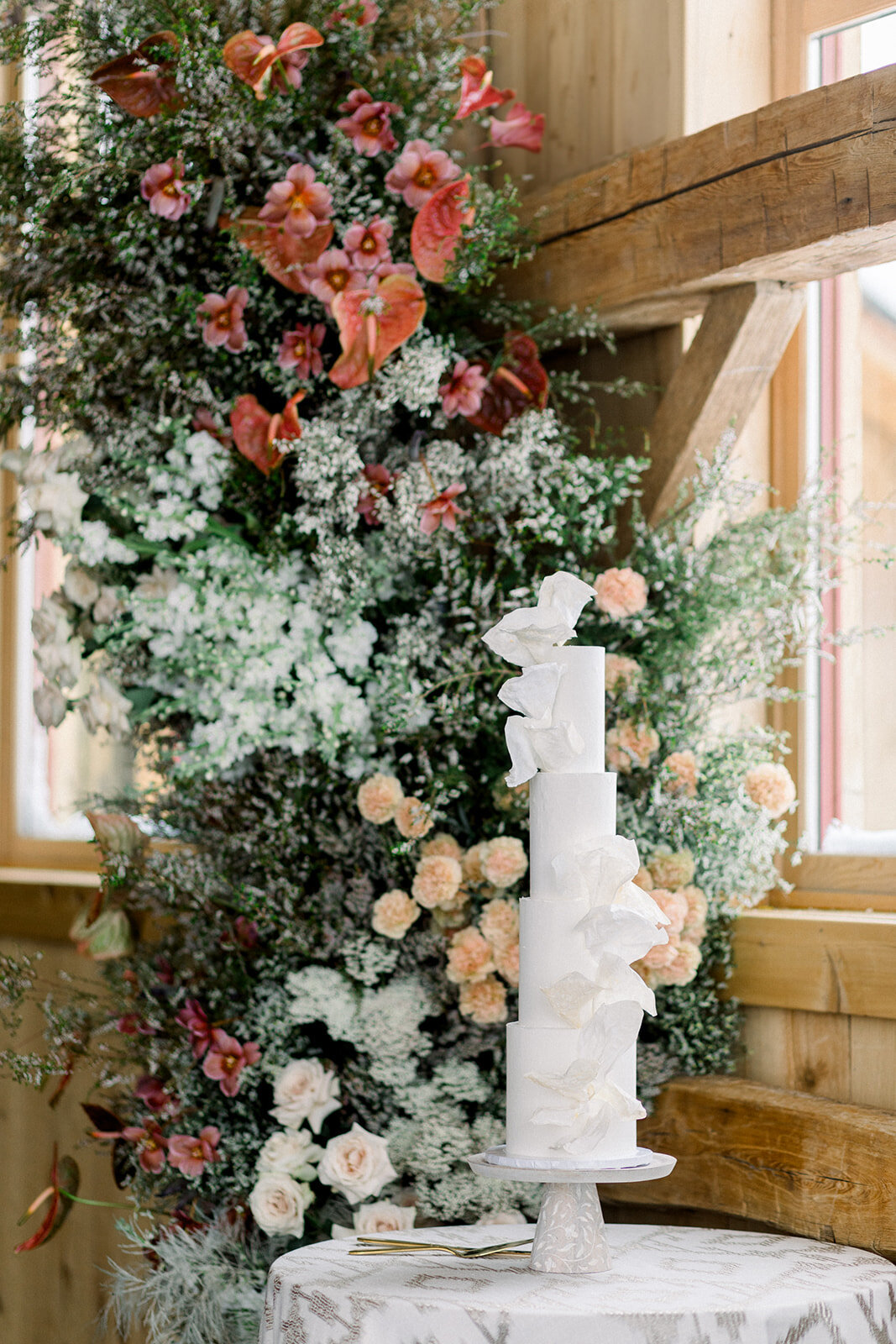 Devils_Thumb_Winter_Wedding_Editorial_by_Diana_Coulter_Submission-25