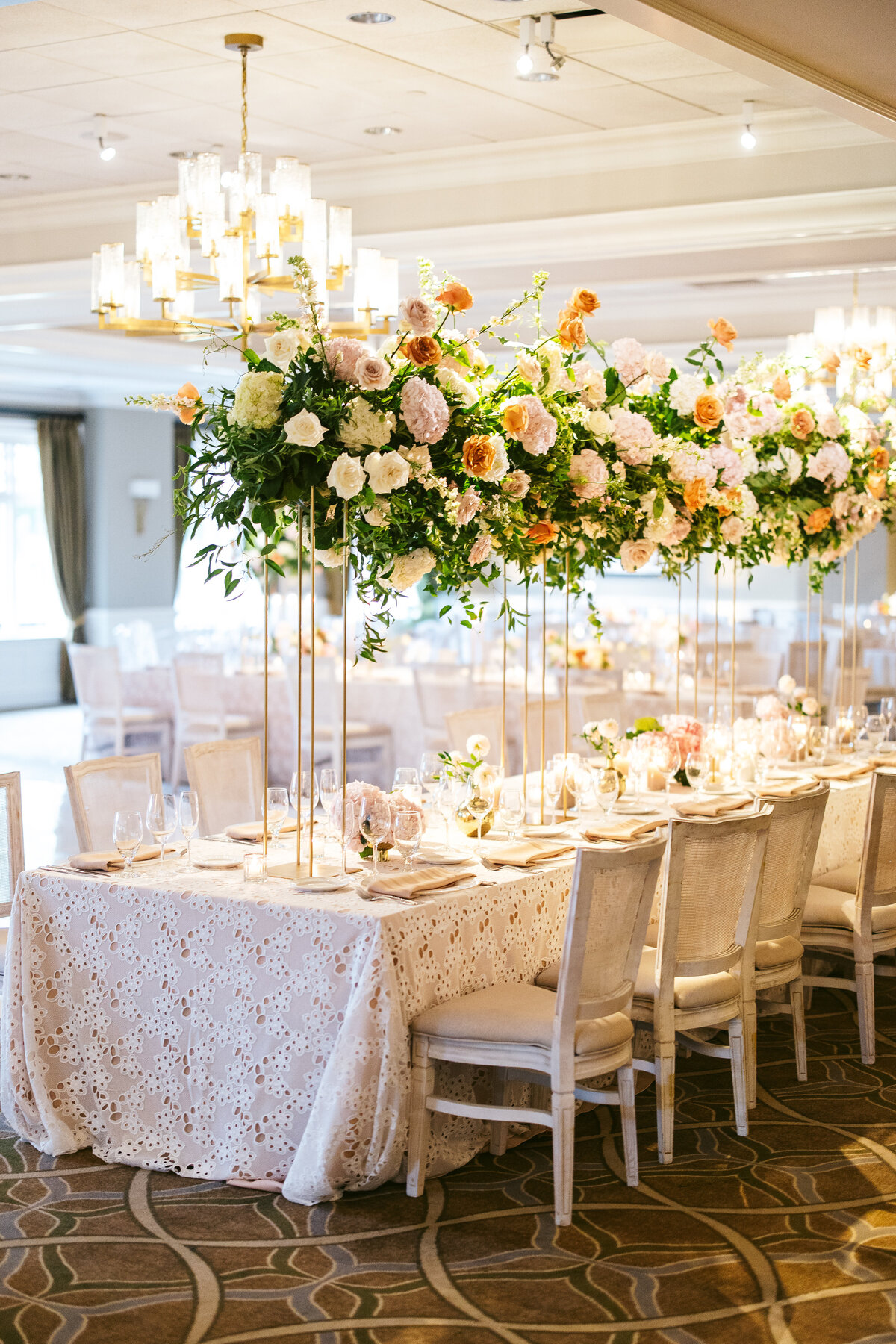 NicodemCreative-Kitty+SpencerWedding-ButterfieldCountryClub-550