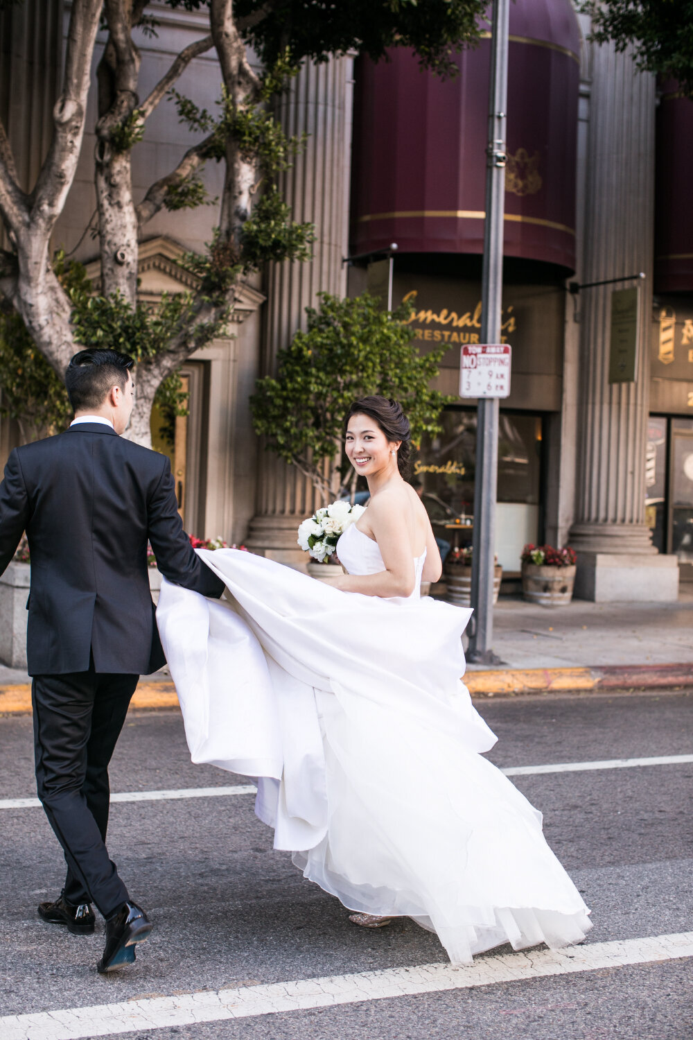 Biltmore Hotel Los Angeles Wedding. Photographer Samuel Lippke Studios058