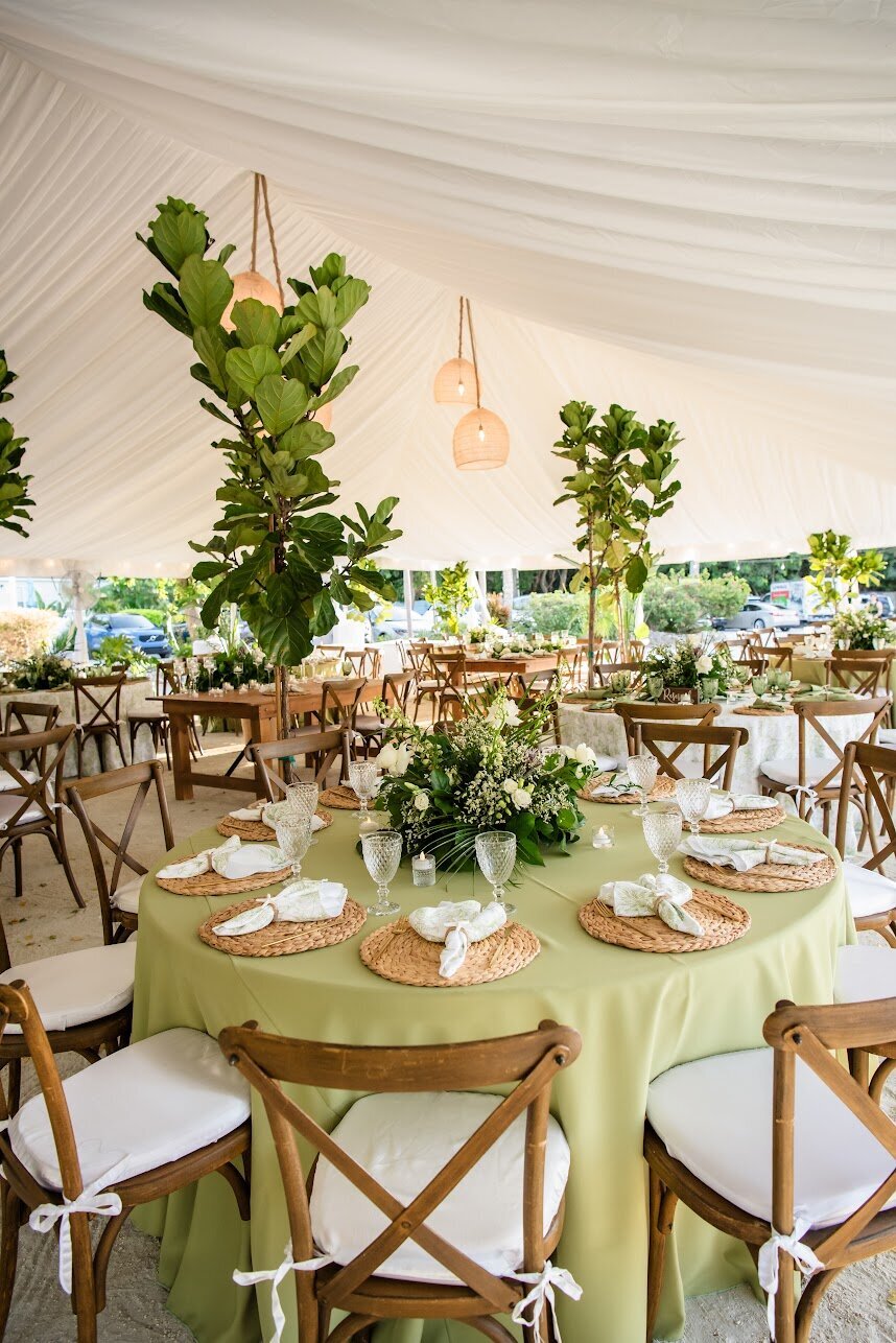 nikki-and-alexa-wedding-reception-details-17
