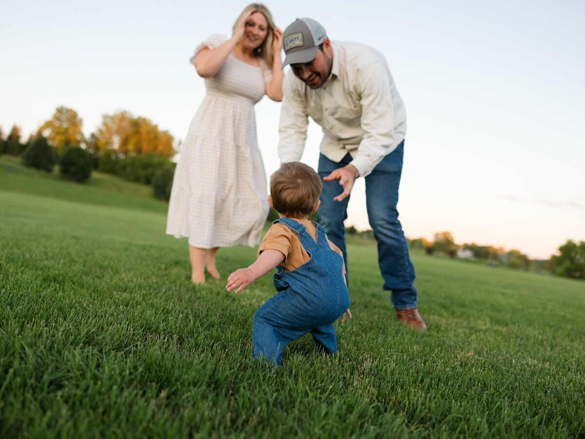 Lubeley-family-Will-DeGraw-Clever-Disarray-39
