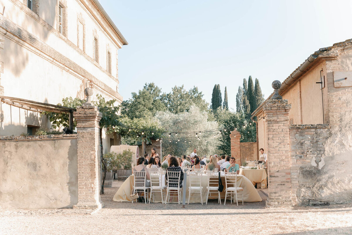 Flora_And_Grace_Tuscany_Fashion_Wedding_Photographer-164