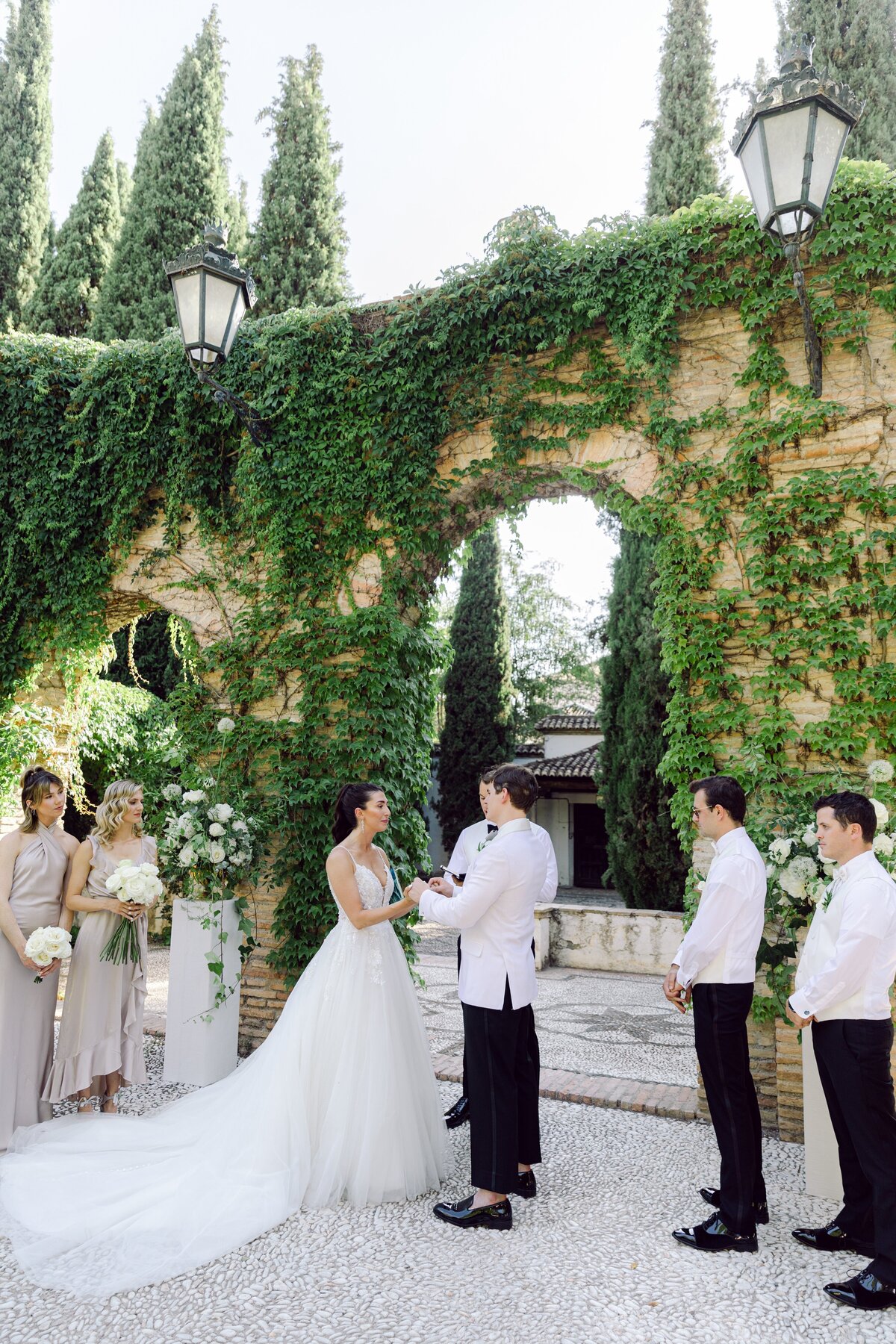 AbieLivesayPhotography-GranadaSpainWeddingPhotographer-BoutiqueWeddingPlannerSpain-PalaciodelosCordovaWedding-CaraClay-751