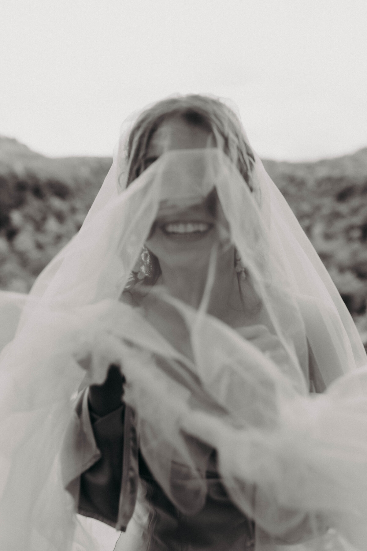 candid wedding photography veil shot