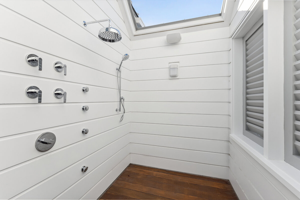 Master outside shower