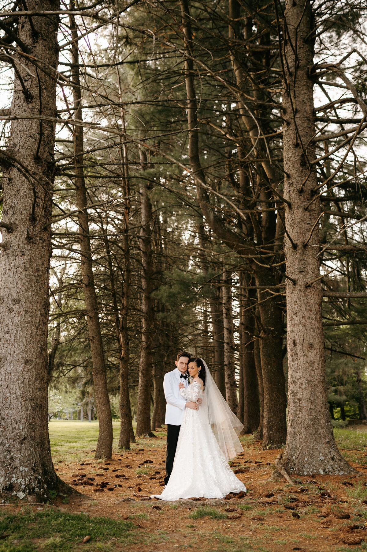 Forest Outdoor Wedding Portraits by Lisa Blanche Photography