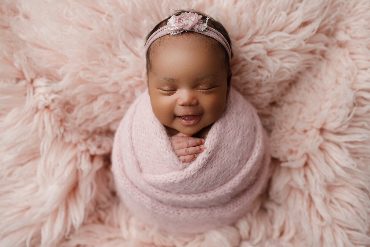McDonough newborn photographer, Atlanta Newborn Photographer, Fayetteville newborn Photographer, Peachtree city newborn photographer, Hampton ga newborn photographer, marietta ga newborn photographer