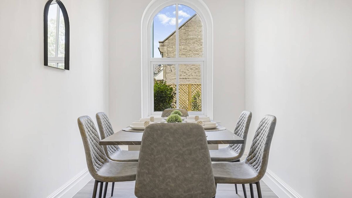 Dining 1