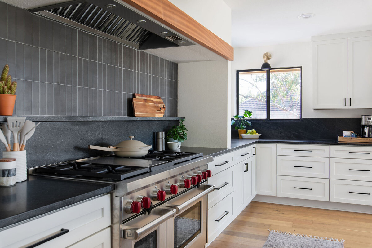 Hello Home Modern Transitional Kitchen with Shaker Cabinets 4