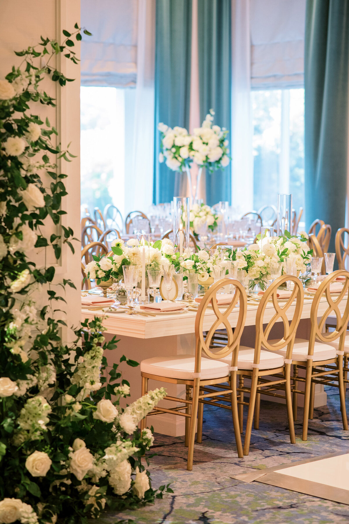 Kate-Murtaugh-Events-Boston-wedding-floral-reception-table