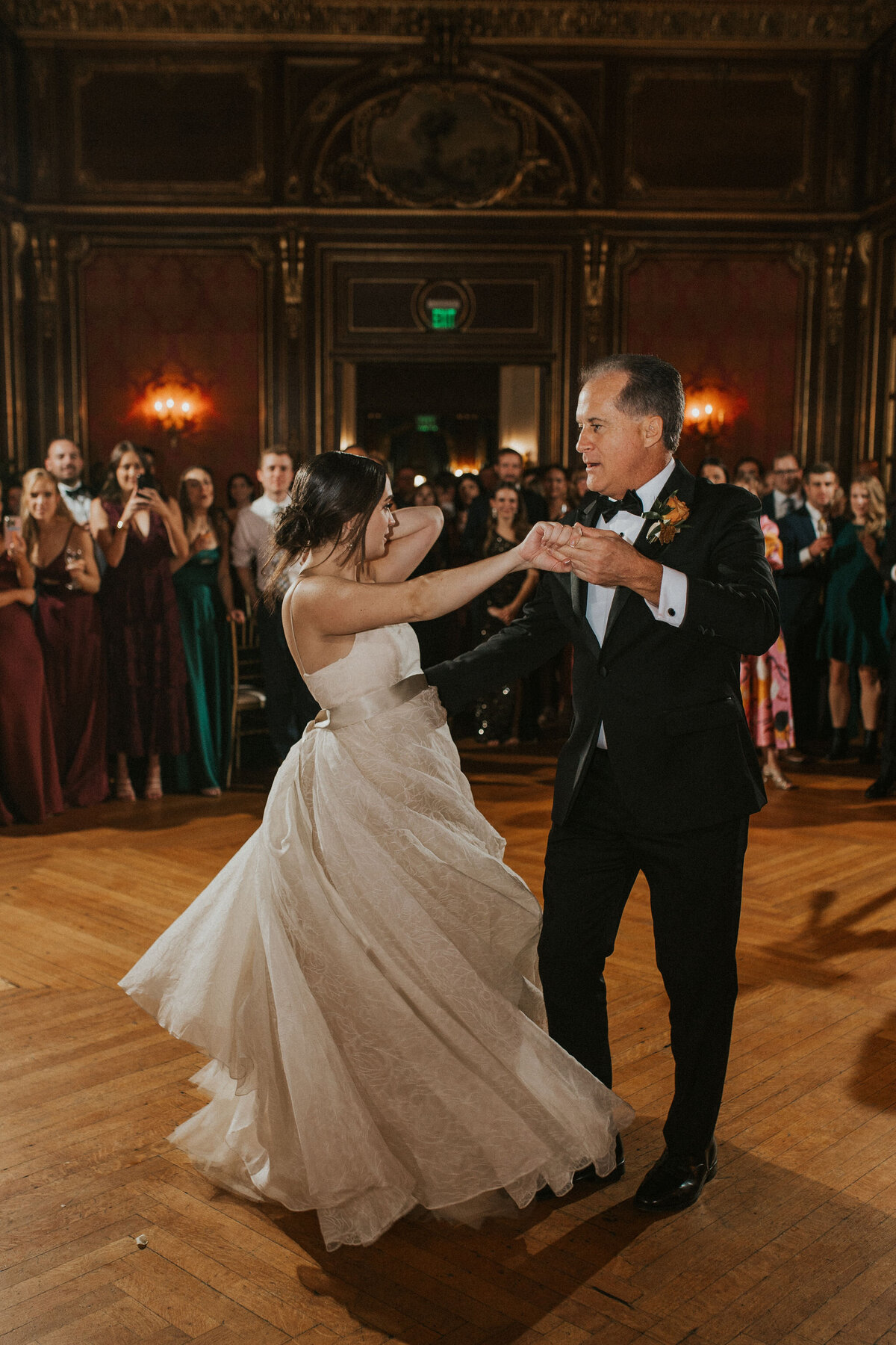 WELLING-FLORES.Wedding.EngineersClub-rcptn-223