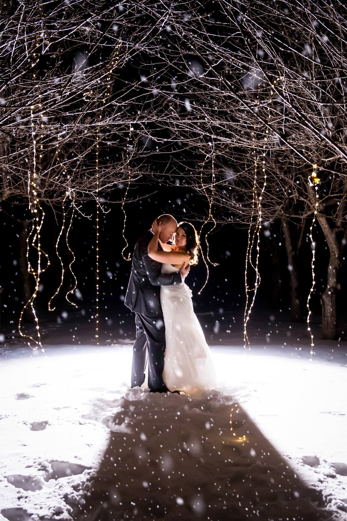 Wedding Photographer in London Ontario | One12 Photography19