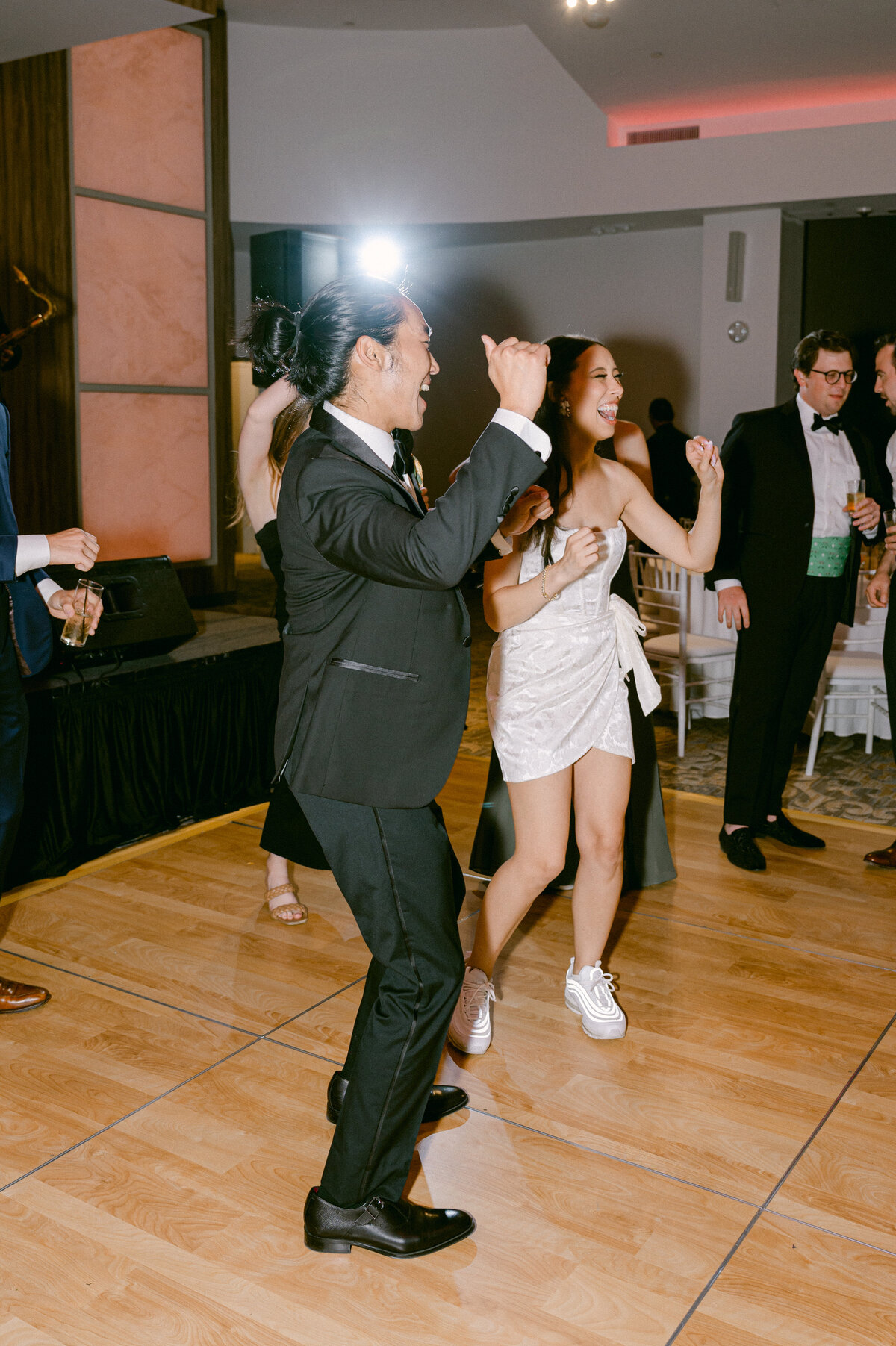 Sneak Peeks Wedding-41