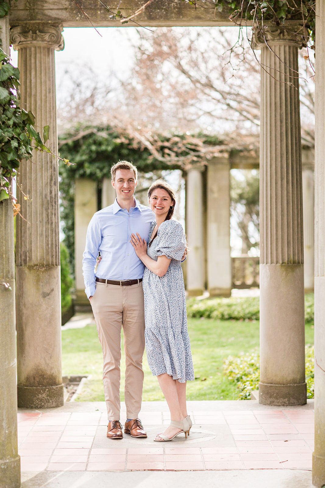 Engagement-session-at-the-harkness-park-stella-blue-photography-ct