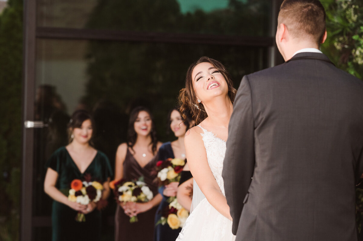 whimsical-wedding-photographer-nj-by-suess-moments-at-the-perona-farms-refinery