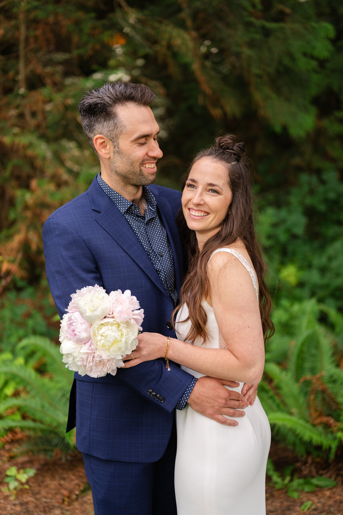 Bellingham-Wedding-Photographer_Guemes-Island-Resort_Caylie-Mash_SR0769