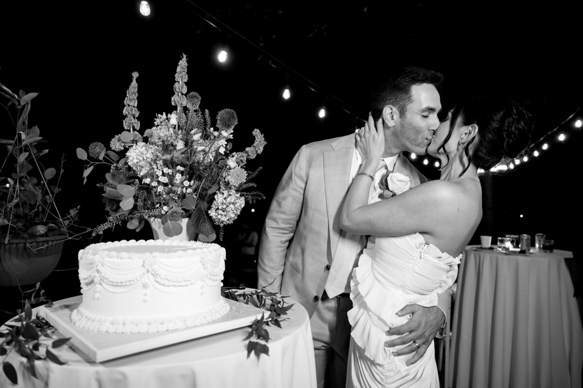 251004-Meredith&Mark-PrivateResidence-Wedding-UpperSaddleRiver-NJ-Previews-Web-89