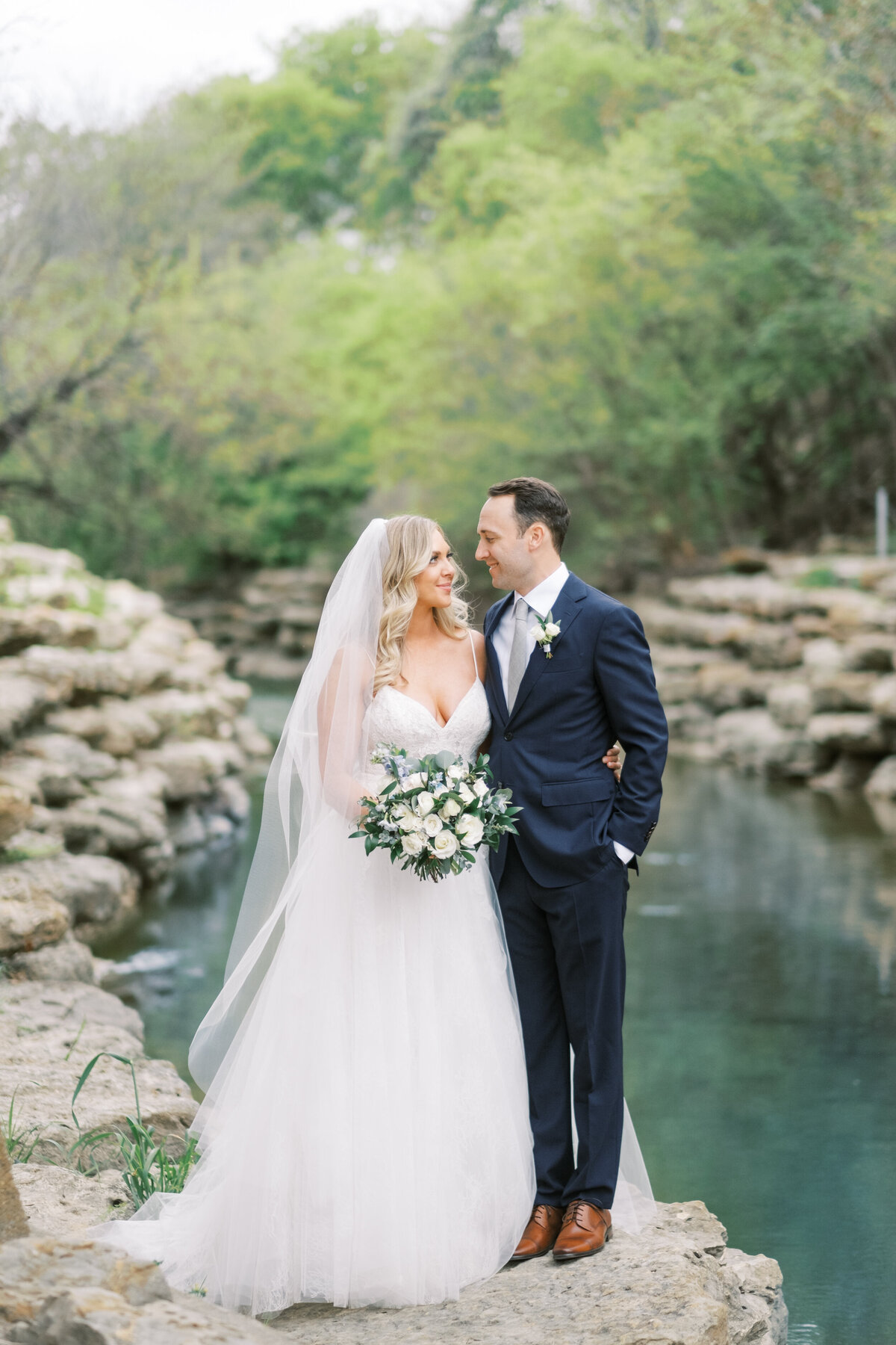 Dallas Wedding Photographer Bethany Erin Drover Hotel141
