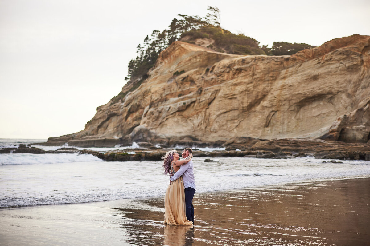 0125_Ty_Milford_Flirt_PortlandWeddingPhotographer_Gallery