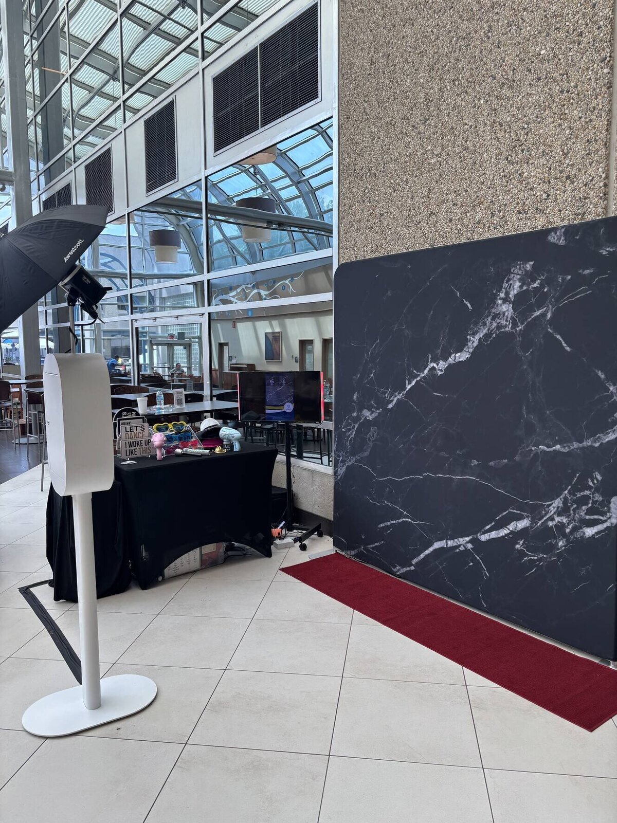 photo-booth-rentals-in-ann-arbor-michigan (5)