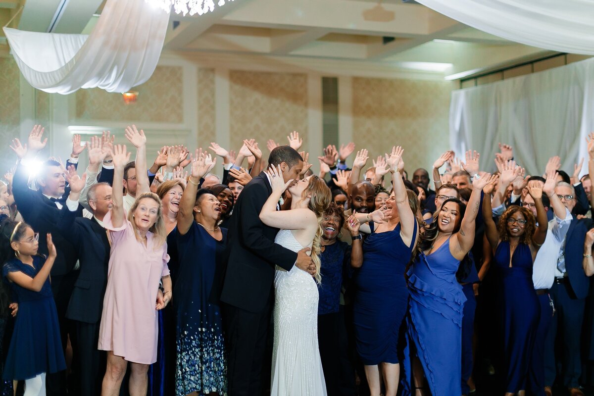 virginia-wedding-planner-bri-and-ben-founders-inn-and-spa-64