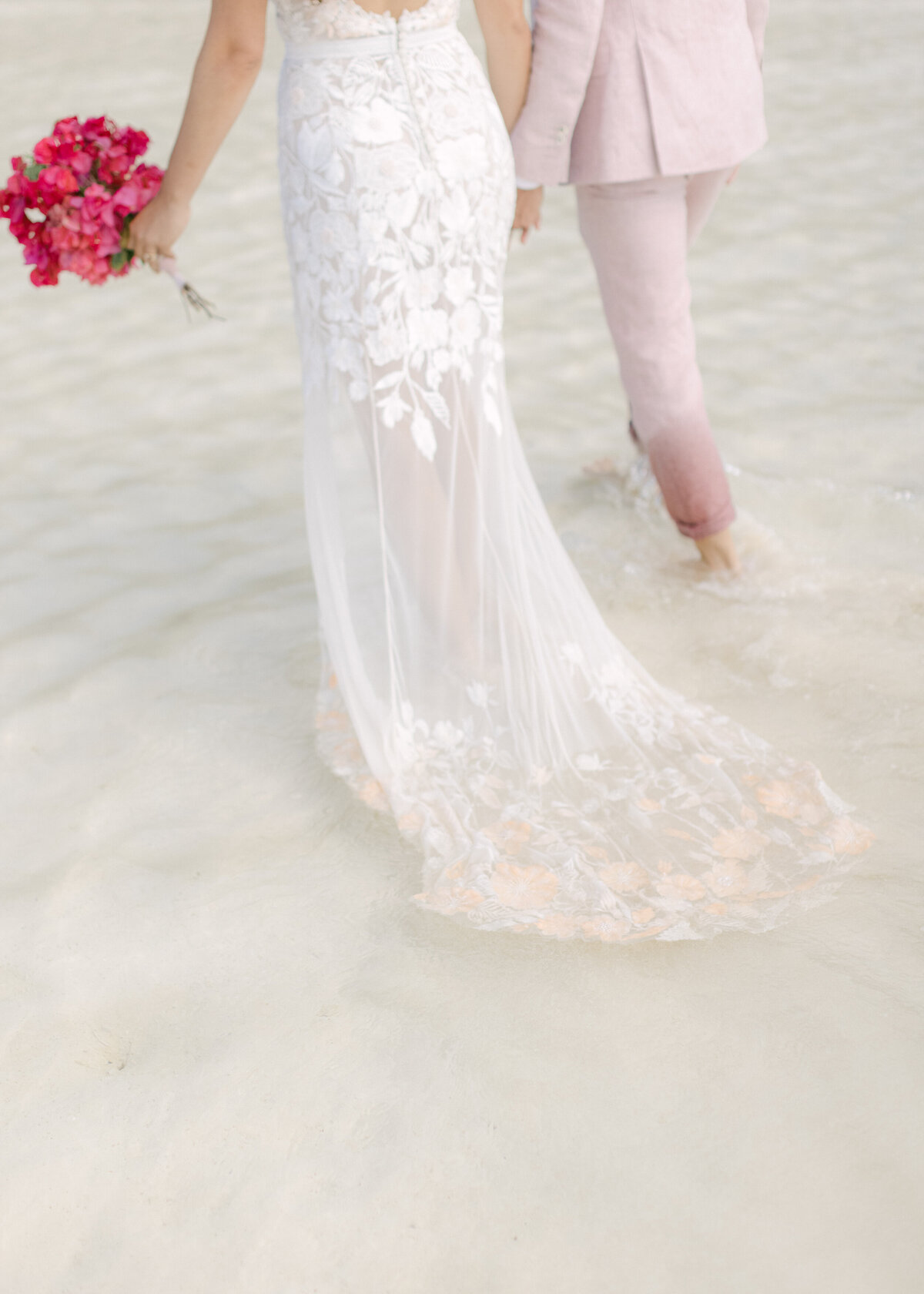 alessandra-shane-harbour-island-wedding-hollyclarkphotography-h-759