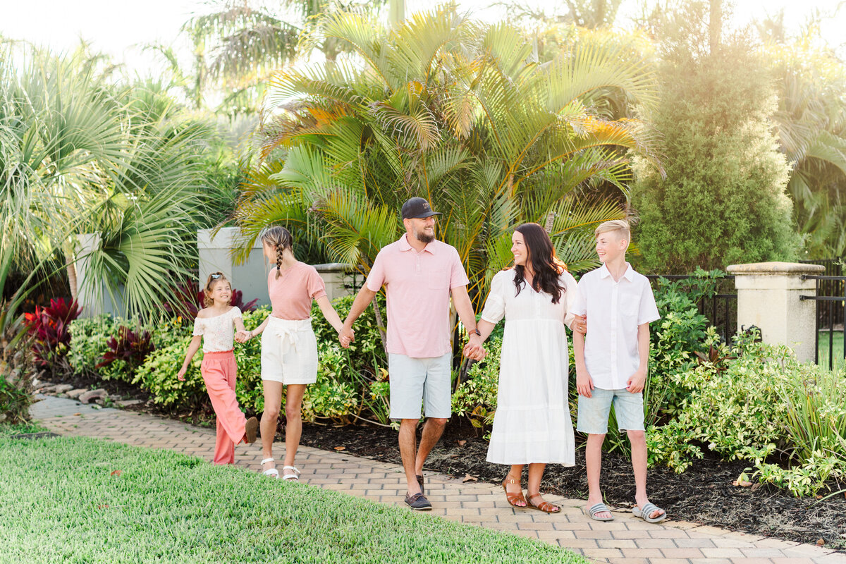 Apollo Beach Family Photos Tampa Bay Portrait Photographer Megan Kelsey Photography-3