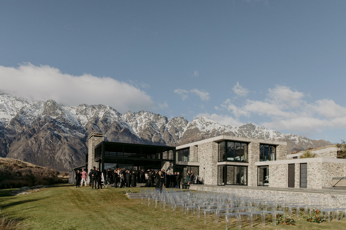queenstown-wedding-photographer-candid-emily-adamson_008