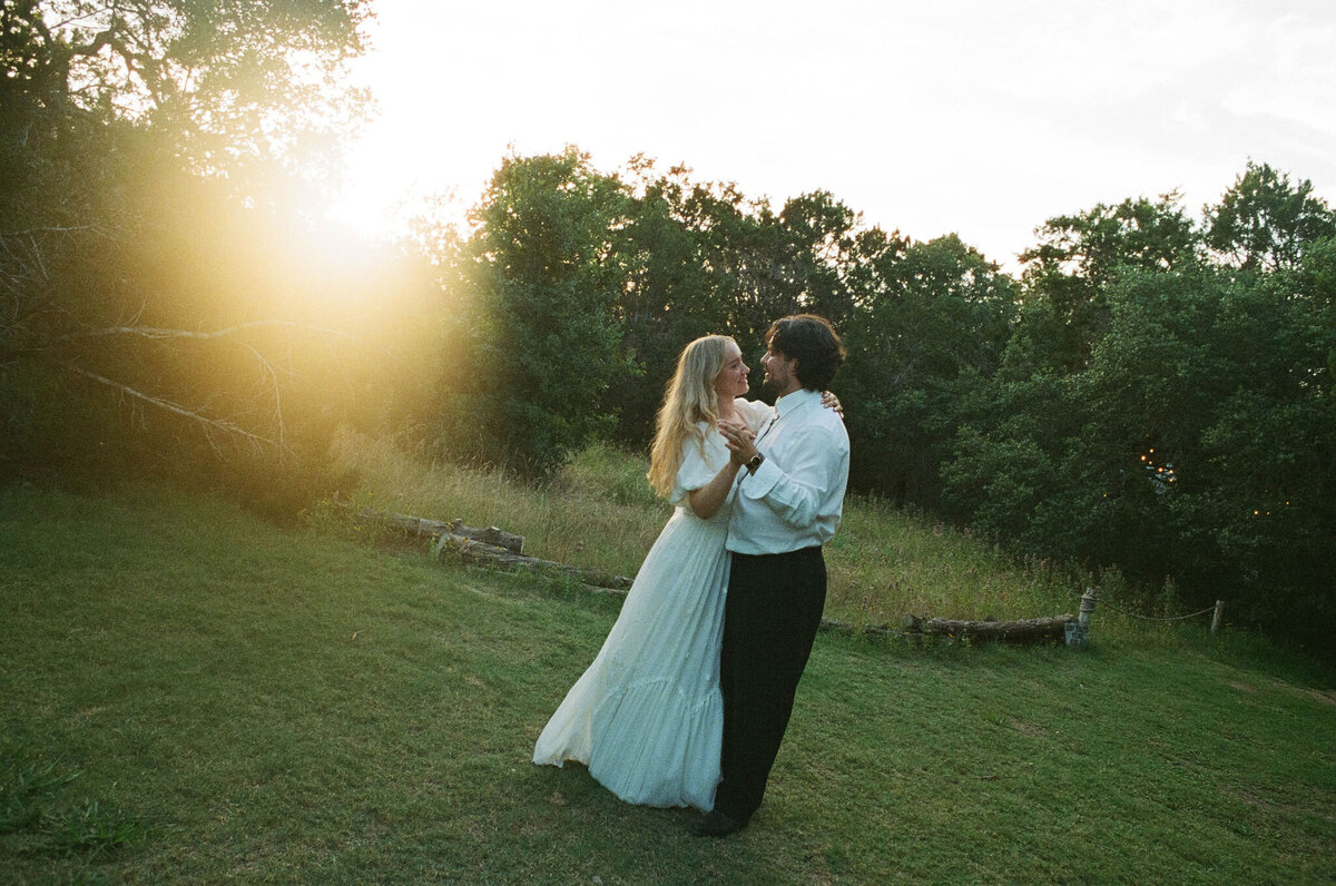 Chloe&ThomasWeddingPhotos_Previews_AustinWeddingPhotographer_HereafterFilms-93