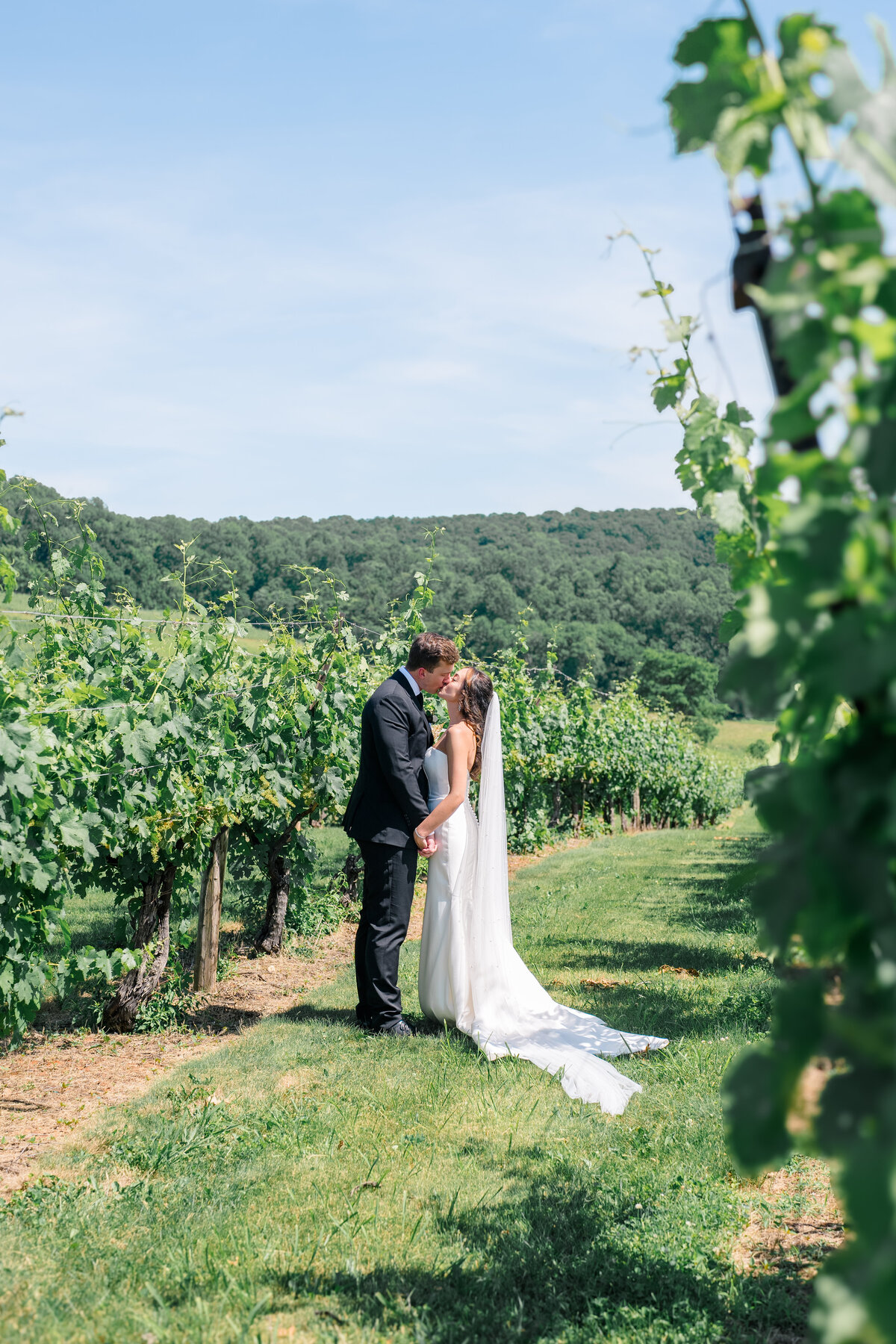 BeamWedding_FirstLook-60