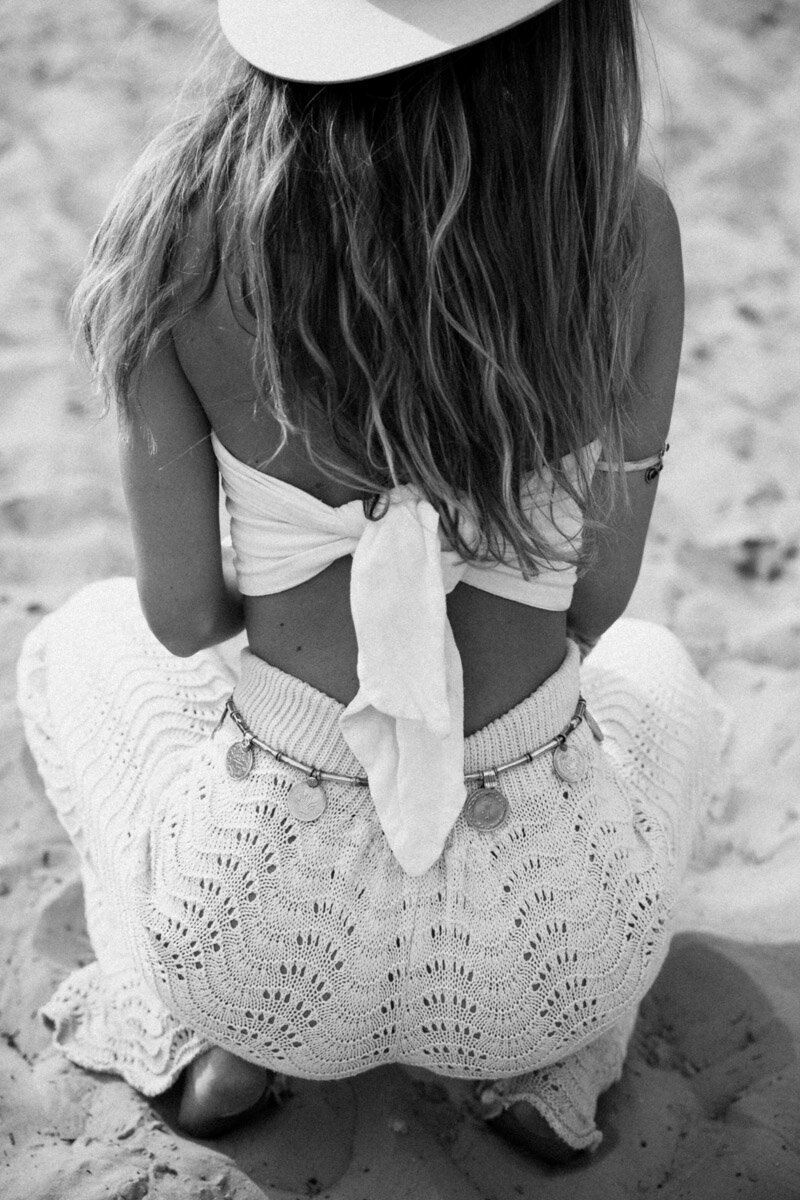 Details_Ibiza_Fashion_Photography_Hat_Long_Hair