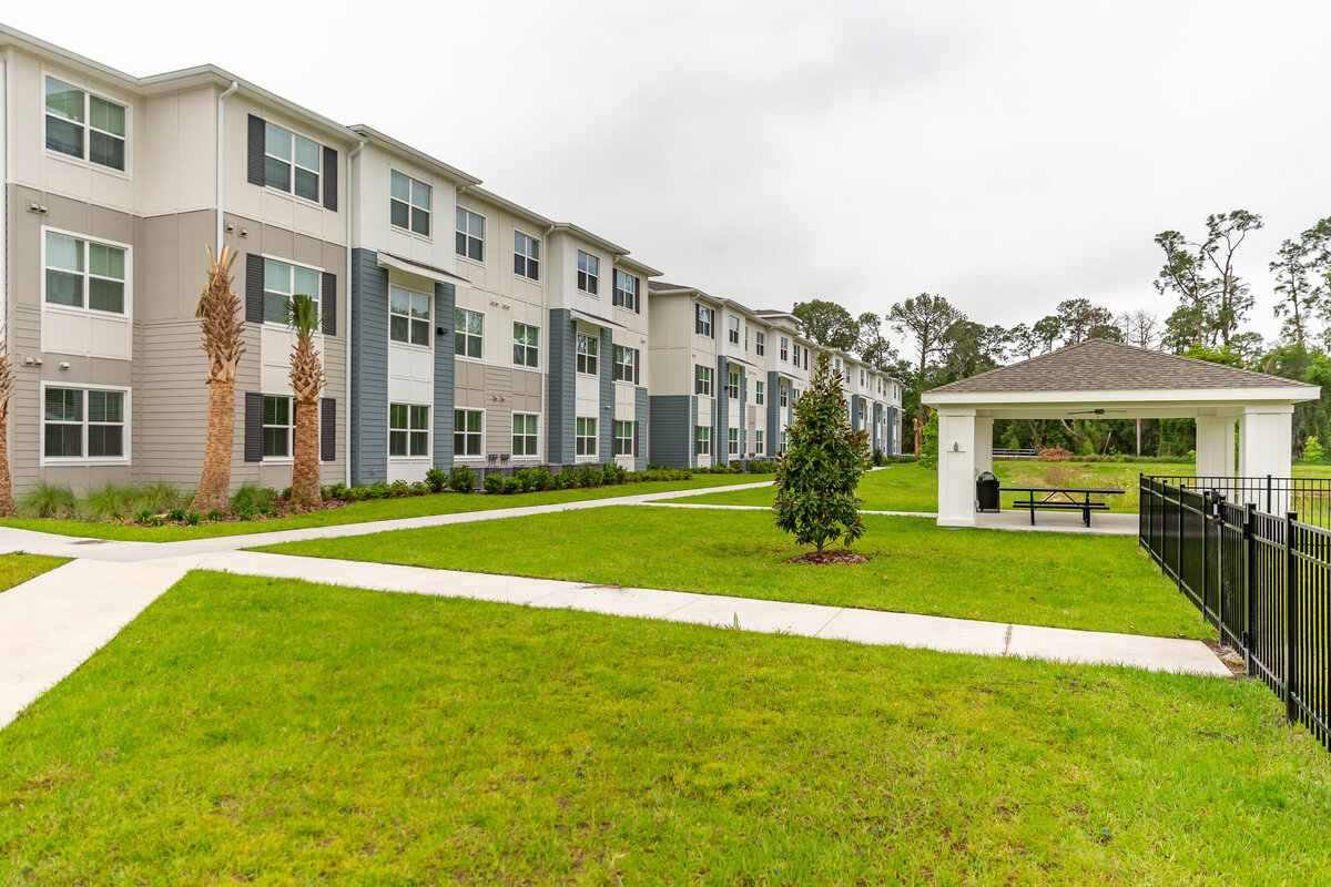 042224 DURHAM PLACE-16