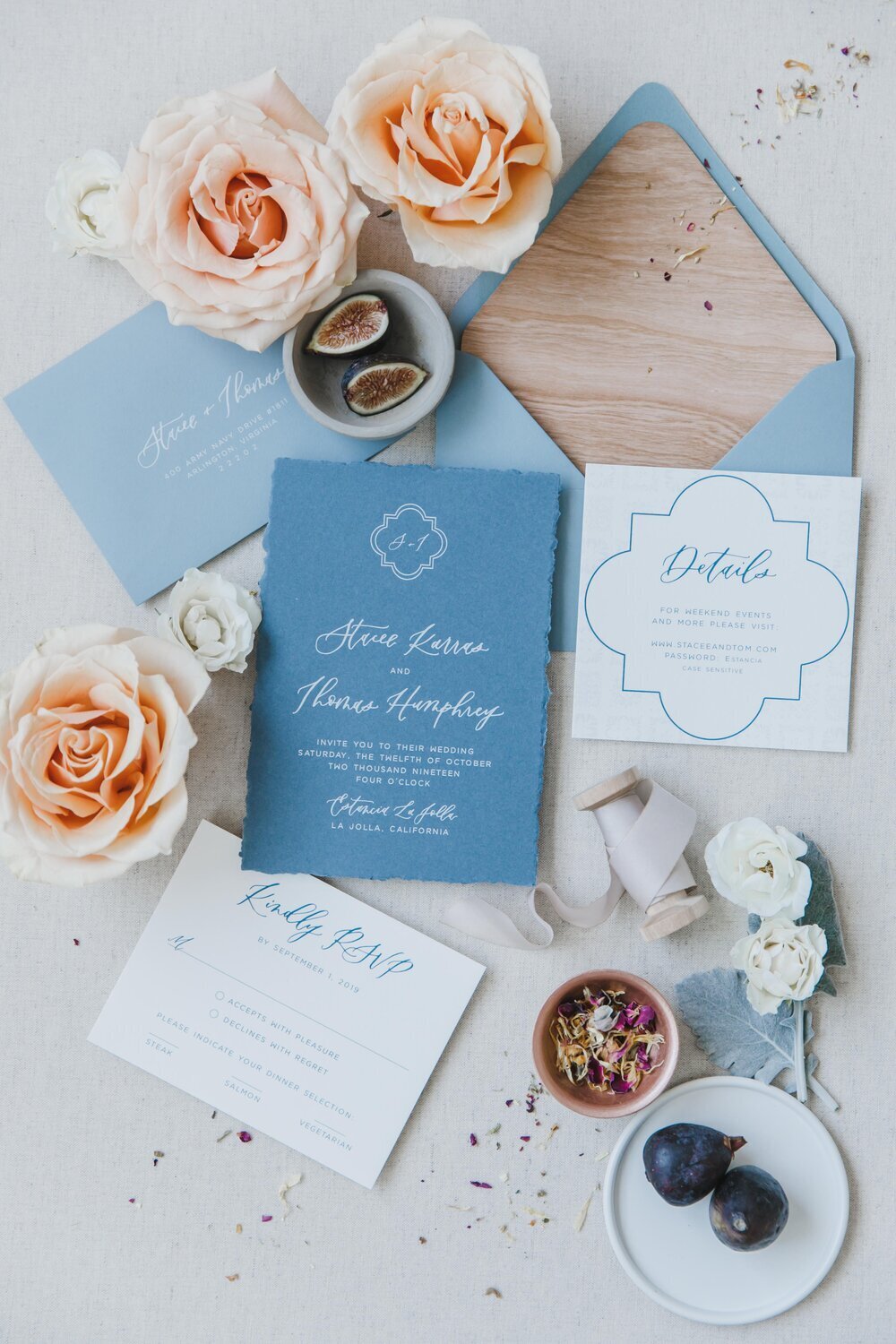 blue+and+wood+wedding+invitations