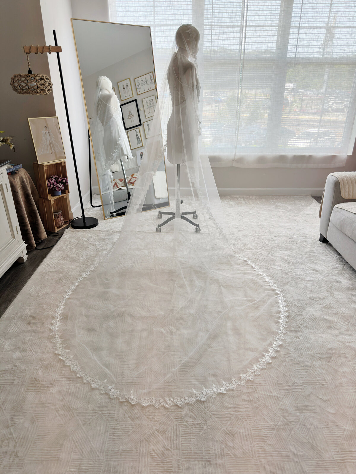 Bride’s veil glowing under sunlight—lace mantilla design in ivory