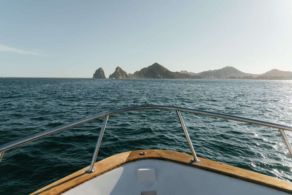 MeganandWill_05SunsetSail-2