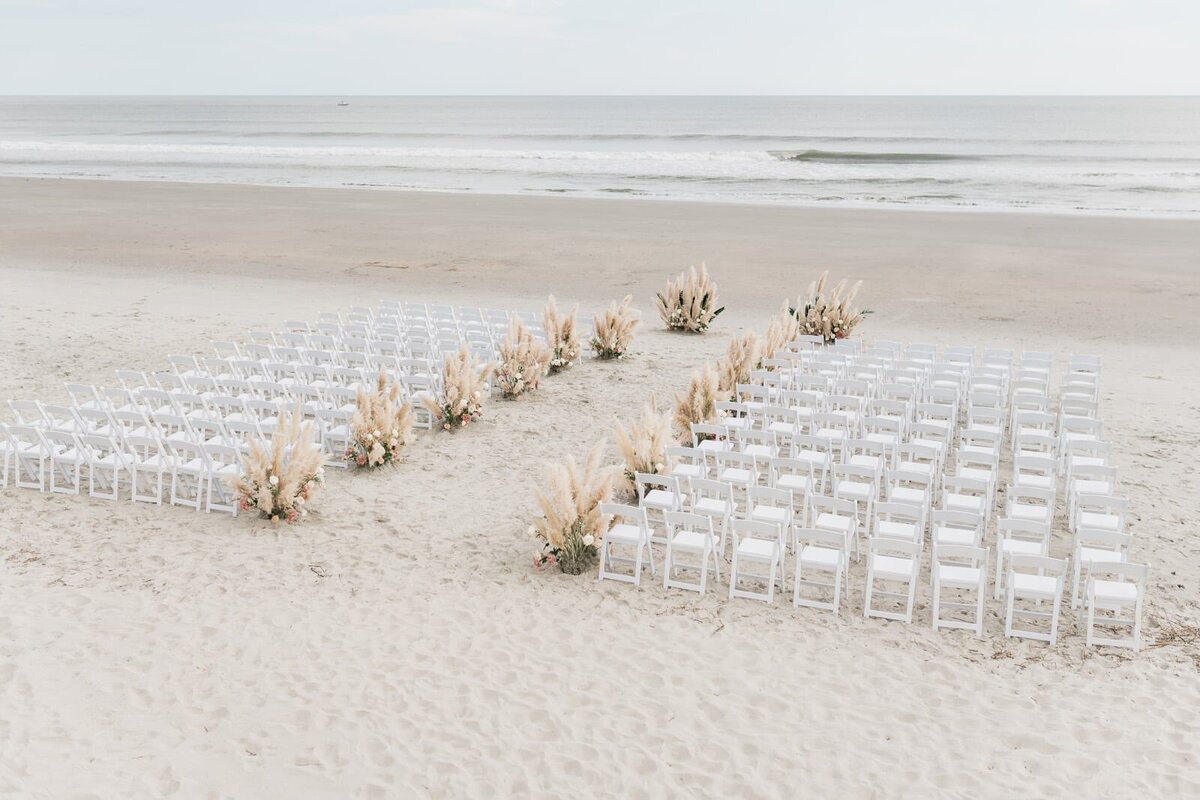 The Isles Beach Club Wedding | Blue Satin Bee 27