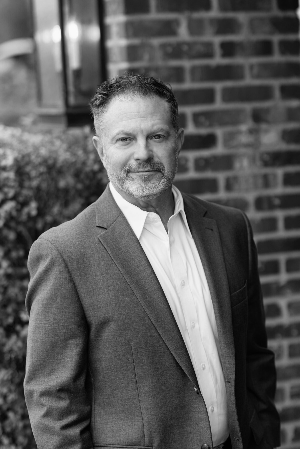 10-executive-headshot-orange-county-lauren-ford-photography.