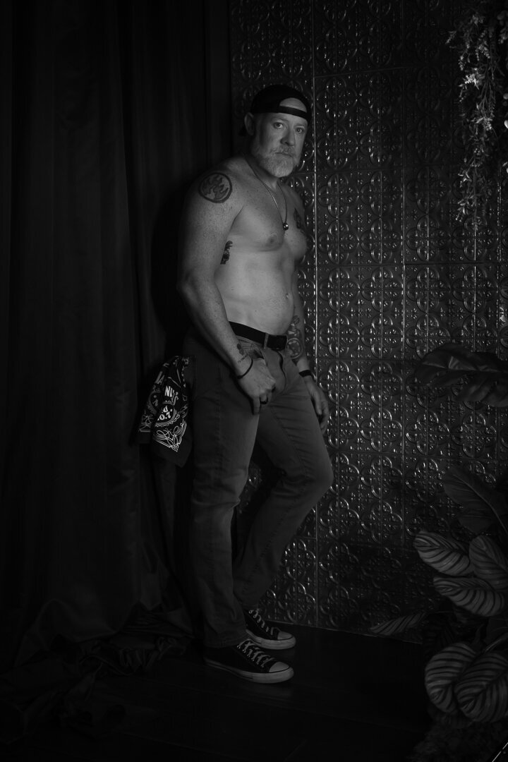 dallas-boudoir-photography-bepresentstudios-Jeremy-42