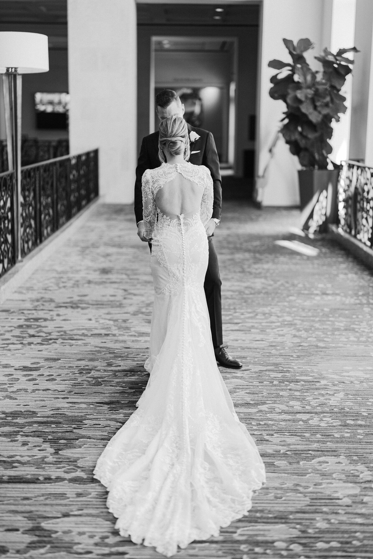 Kristen Weaver Photography Orlando Florida Destination Photographer Worldwide Wedding Editorial Fashion Inspired Clean Film KWP -0804