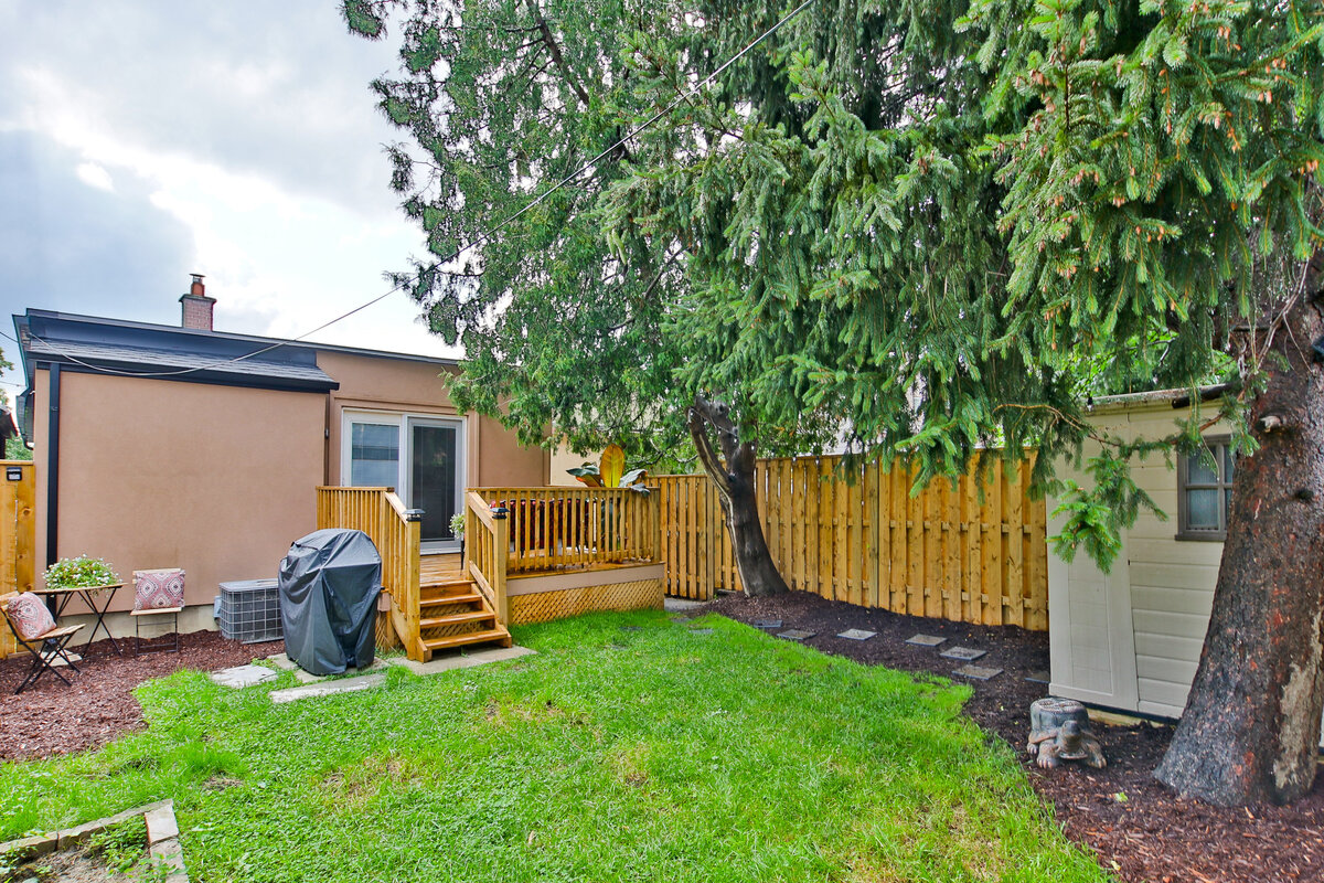 034_Backyard