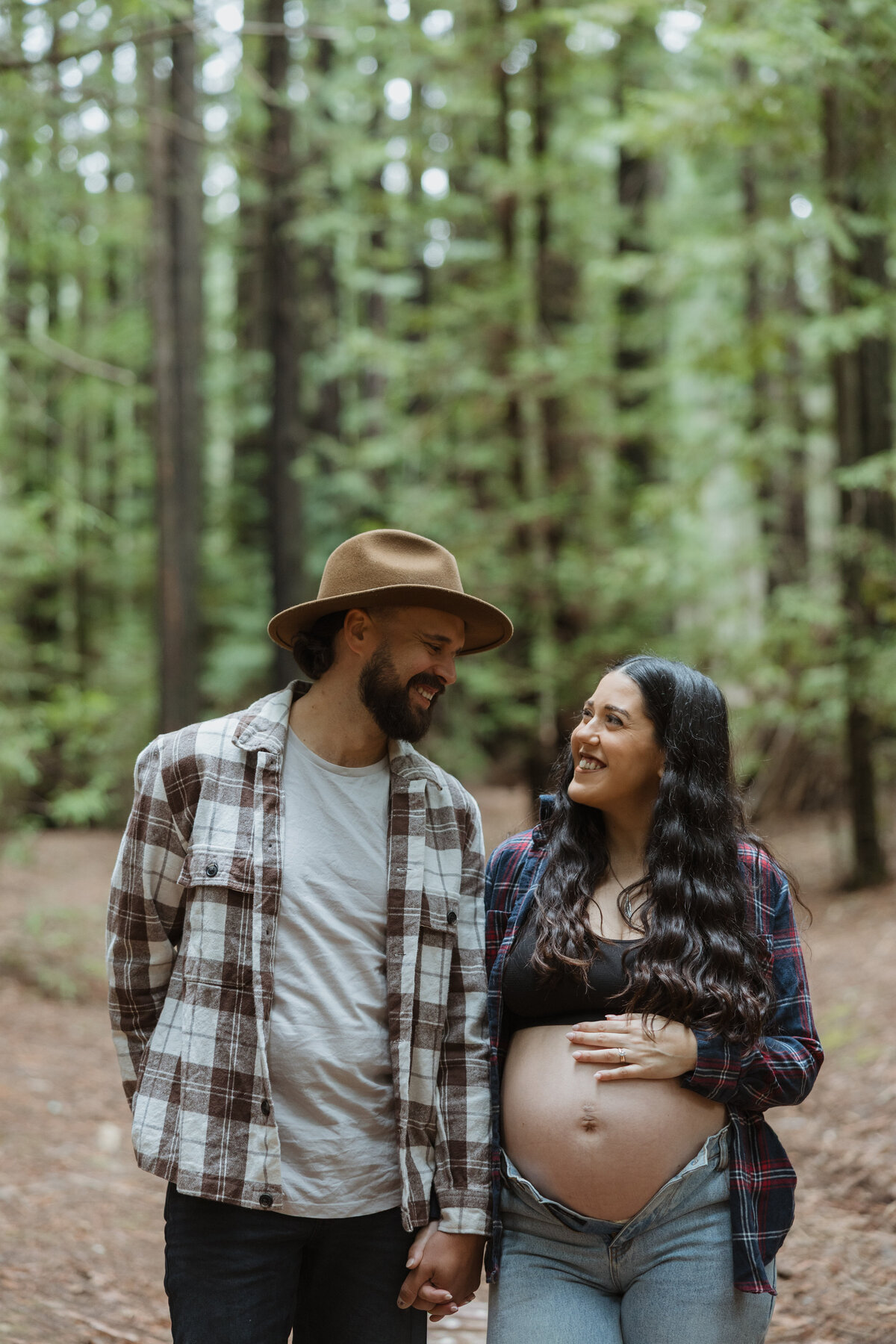 Kaila and Aaron - Maternity Photoshoot  - Sep 2025 - JessicaCarrollPhotographer-44