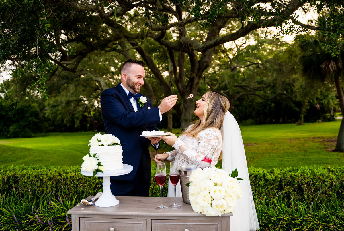 harborside-chapel-maddness-photography-elopement-chantilly-chic-celebrations-15