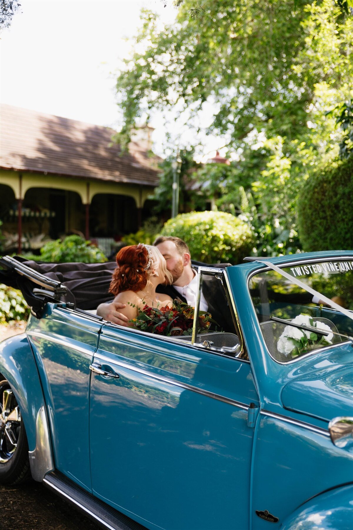 Laura & Brad Sneak Peaks -4