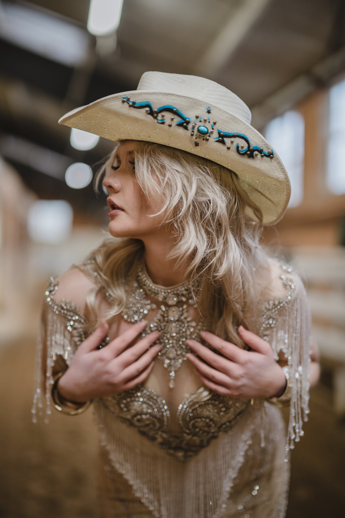 woman in cowboy hat