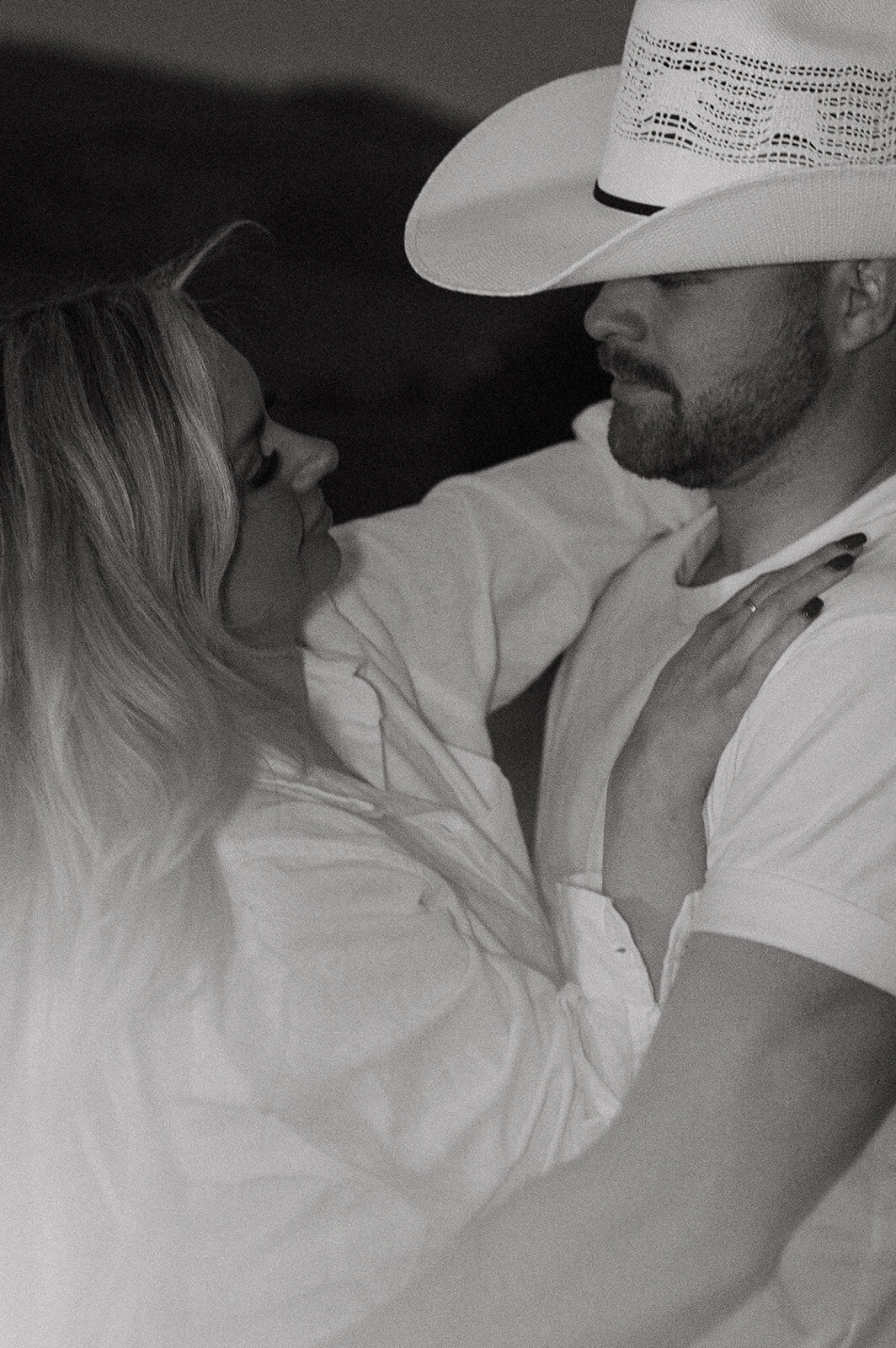 presley-gray-nighttime-western-montana-engagement9877
