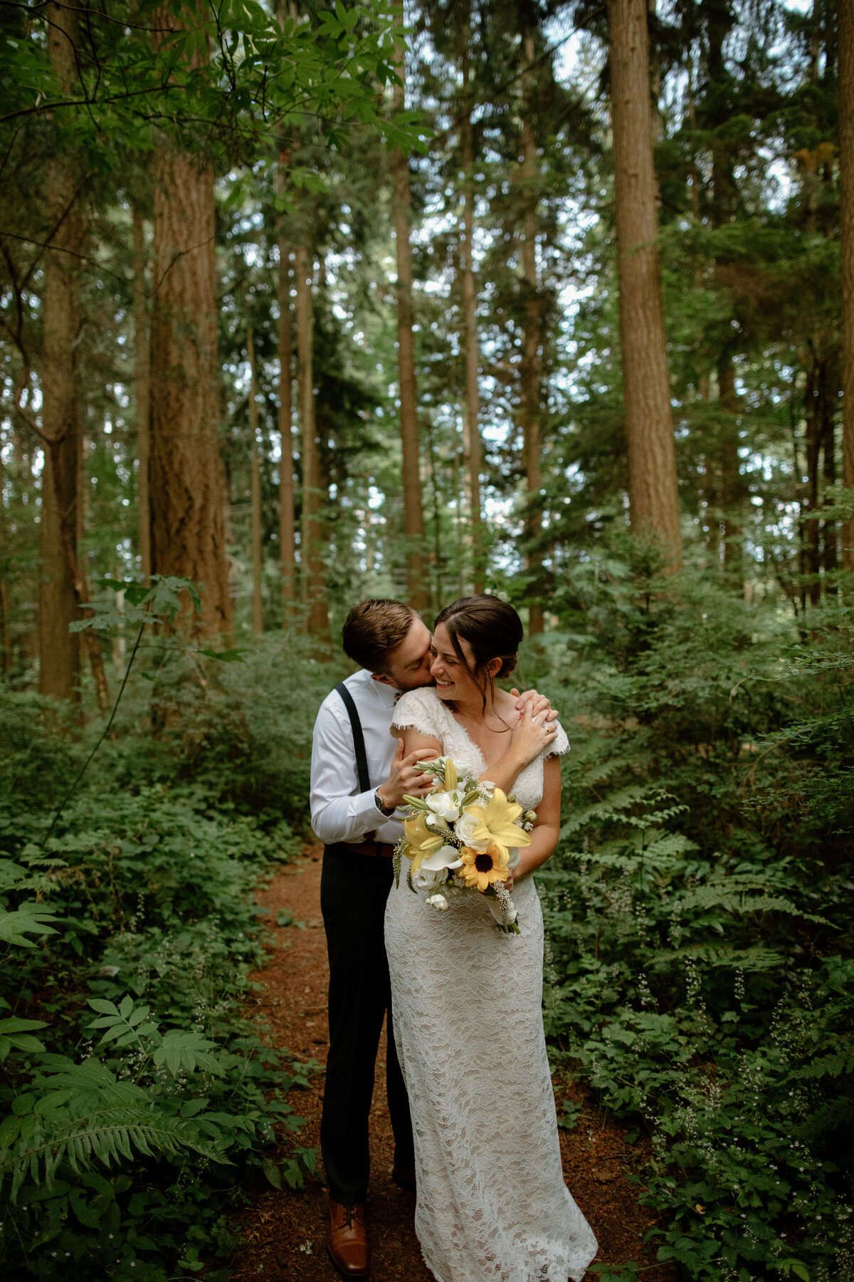 Forest-Wedding-Everett-Washington-10