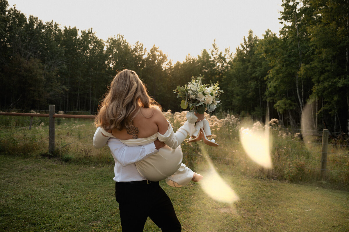 Engagement photos in Salmon Arm BC, Kelowna, Armstrong. In the lake engagement photos