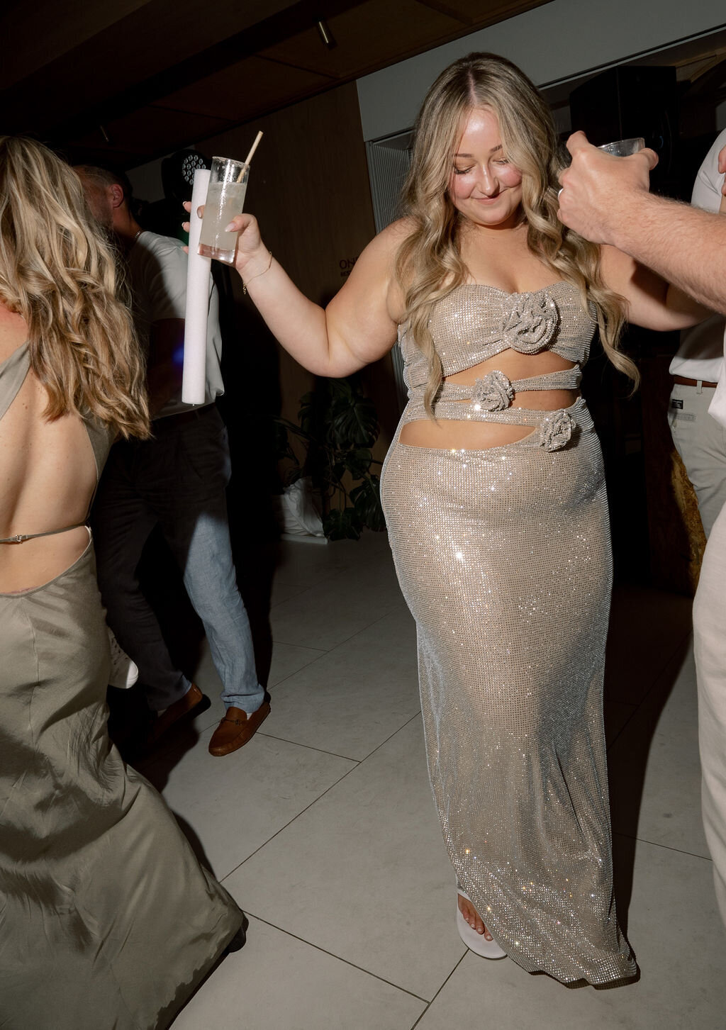 Dancing_TaraRichie_PortugalWedding_Ericeria_Photo-204