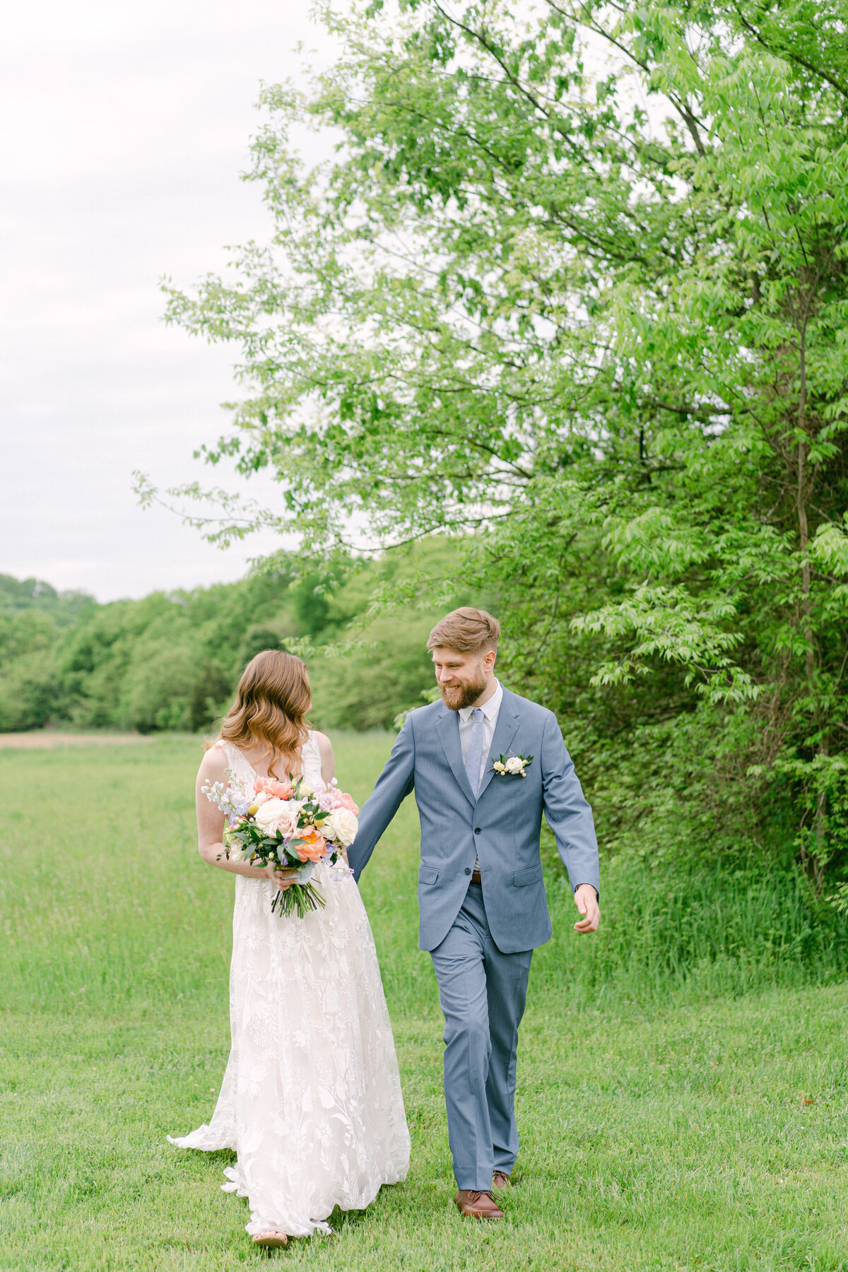 Ava-Vienneau-Nashville-Wedding-Photographer-Southall-Meadows-56