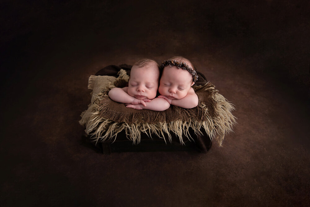 Toronto-newborn-photographer--25